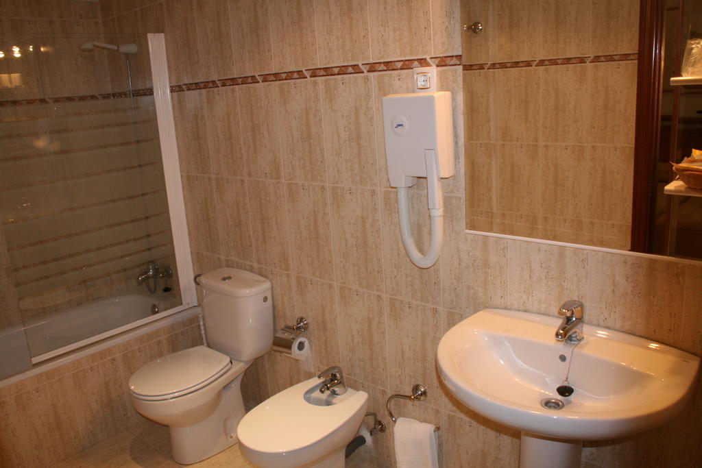 Hotel Rural Mariblanca Sacedon Room photo
